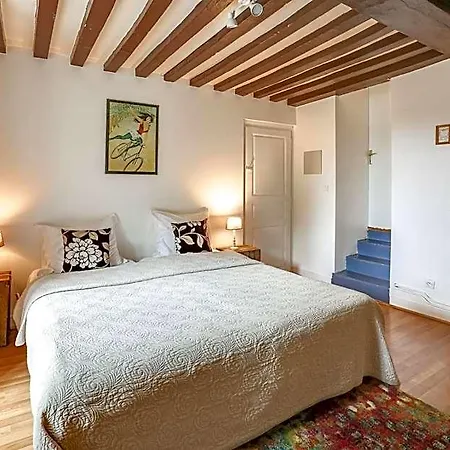 Chateau Turgot Hotel 3*
